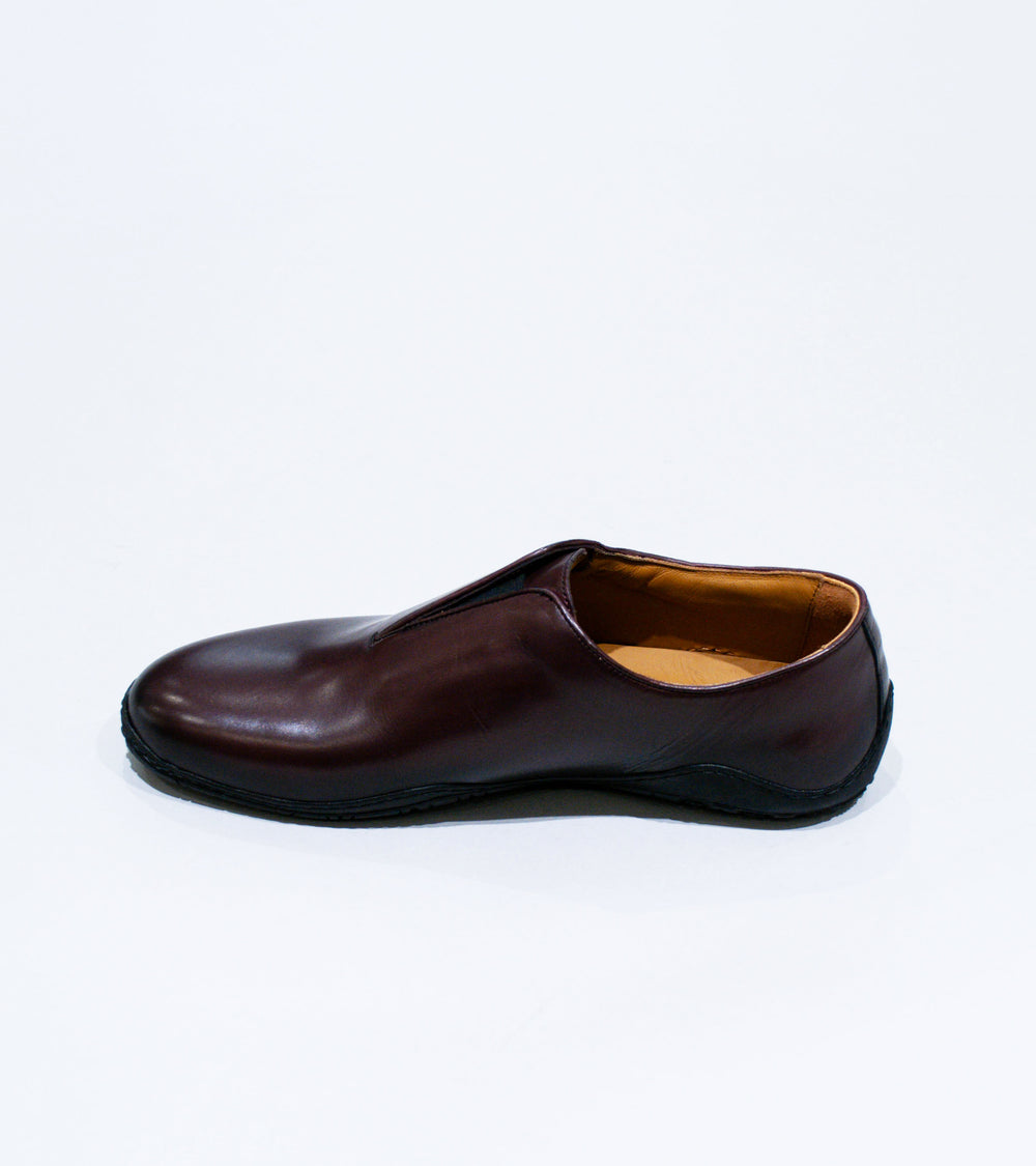 DERRICK 'Oxford Runner' (Oxblood Hand Burnished Calf Leather)