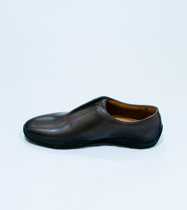 DERRICK 'Oxford Runner' (Taupe Hand Burnished Calf Leather)