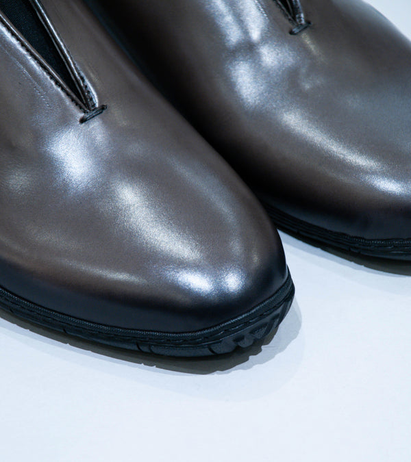 DERRICK 'Oxford Runner' (Taupe Hand Burnished Calf Leather)