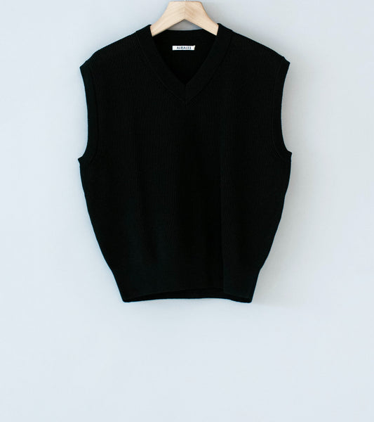 Auralee 'Flat Yarn Rib Knit Vest' (Black) – C'H'C'M'