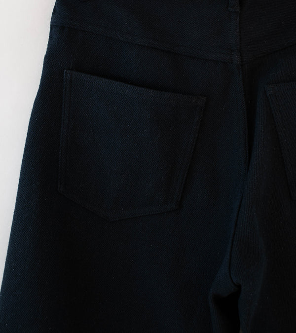 Auralee 'Silk Nep Denim 5P Wide Shorts' (Black)