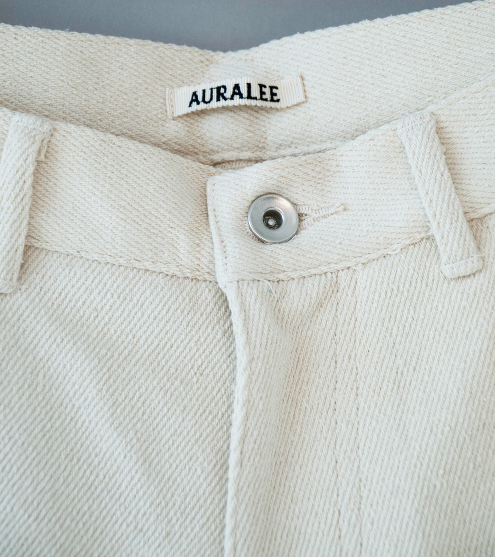 Auralee 'Silk Nep Denim 5P Wide Shorts' (Ivory White)