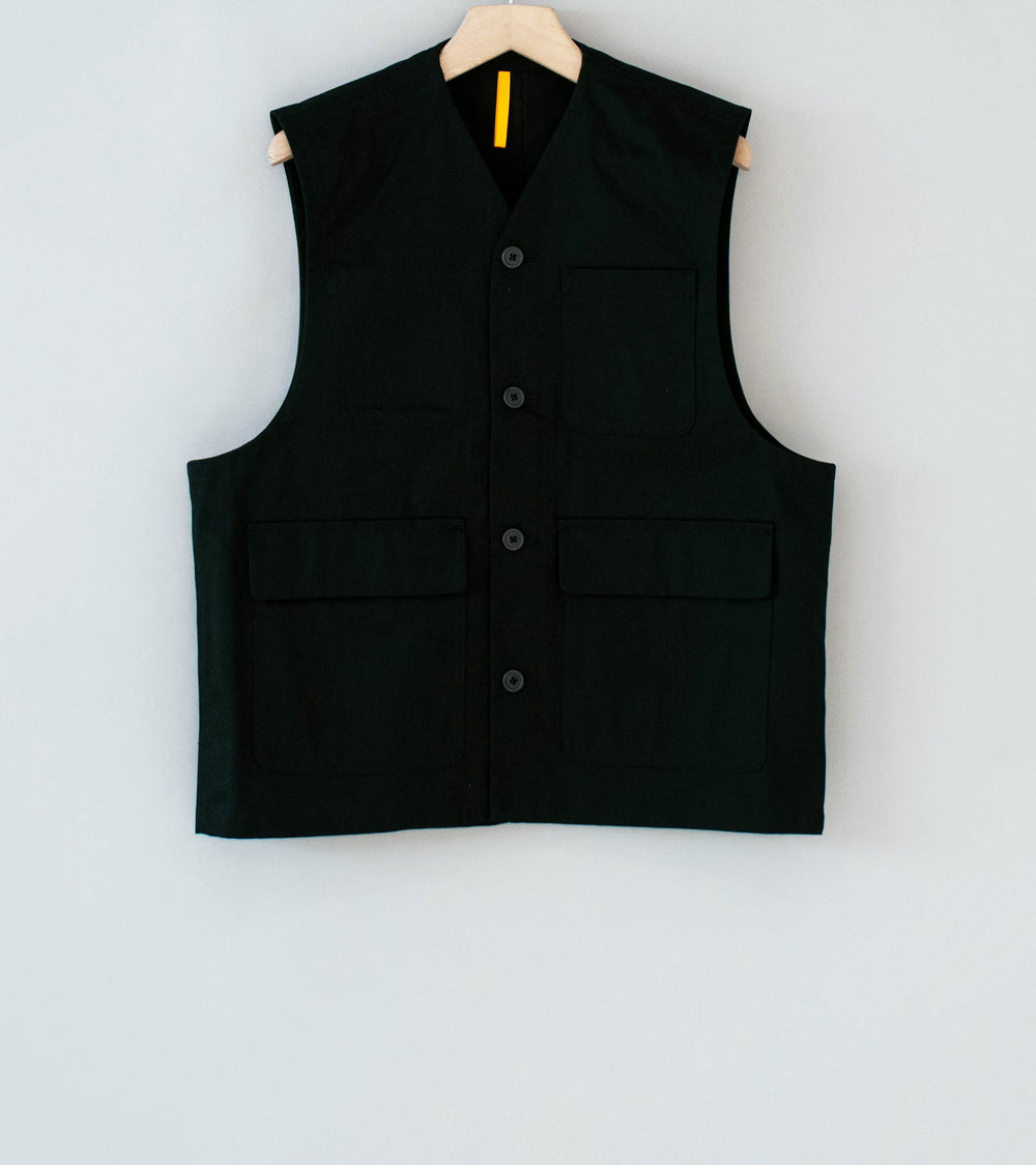 MAN-TLE 'R20 J5 Jebok Vest' (Black Work)
