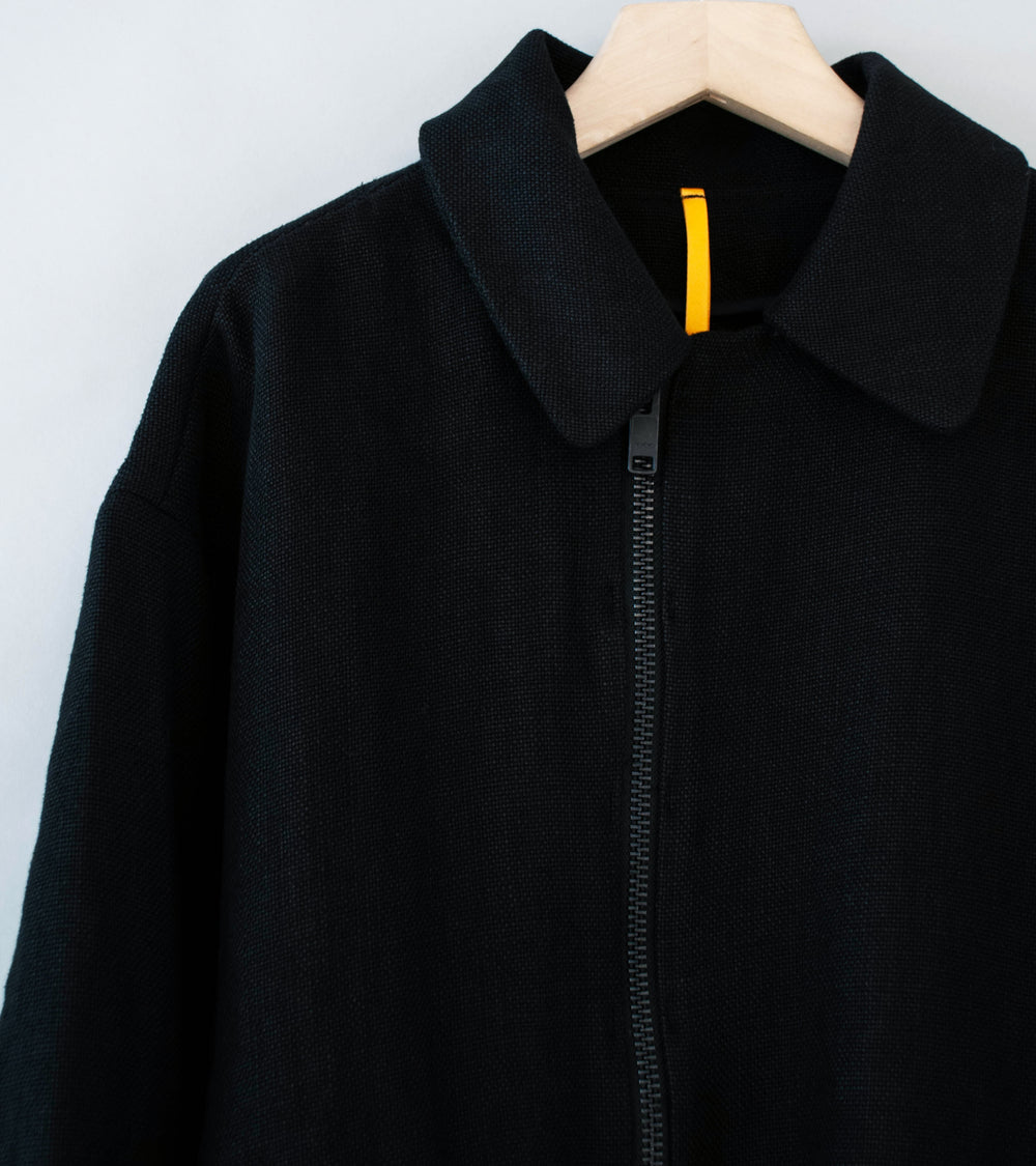 MAN-TLE 'R20 S3 Zip Gum Shirt' (Black 20hr Canvas)
