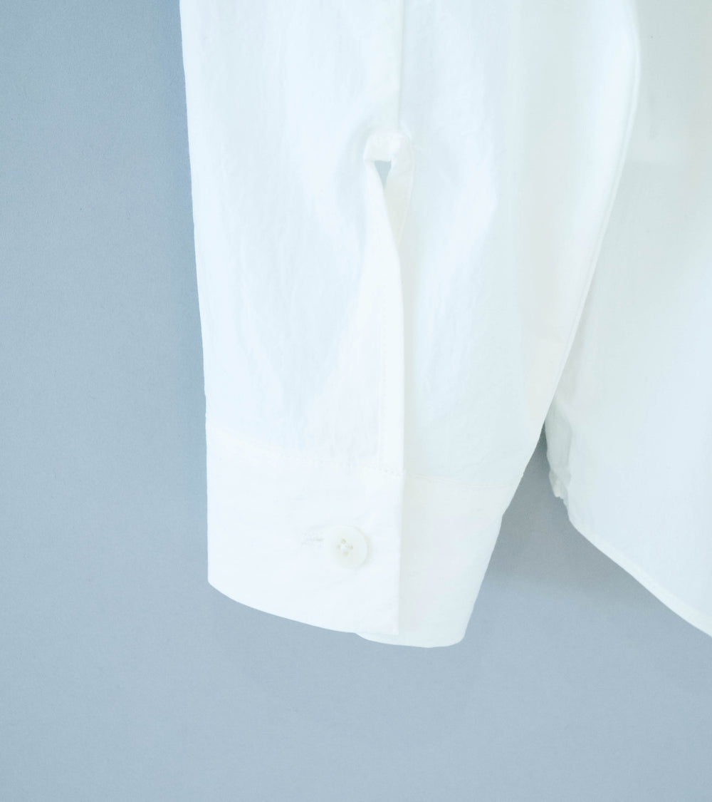 MAN-TLE 'R0 S8 Weather Shirt' (White 160 Crunch)