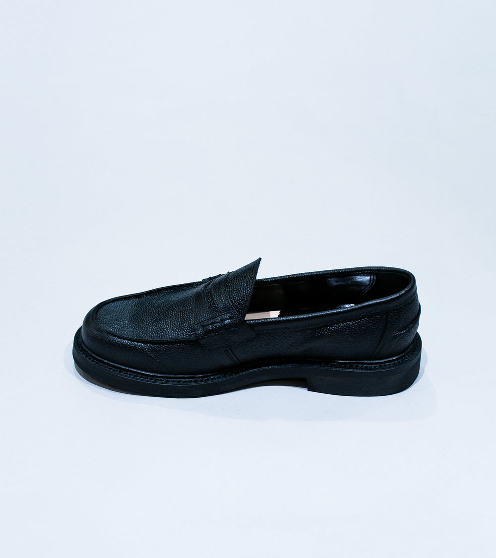 James Coward 'Sanders Peaceful Beef Roll Loafer' (Black Scotch Grain Leather)