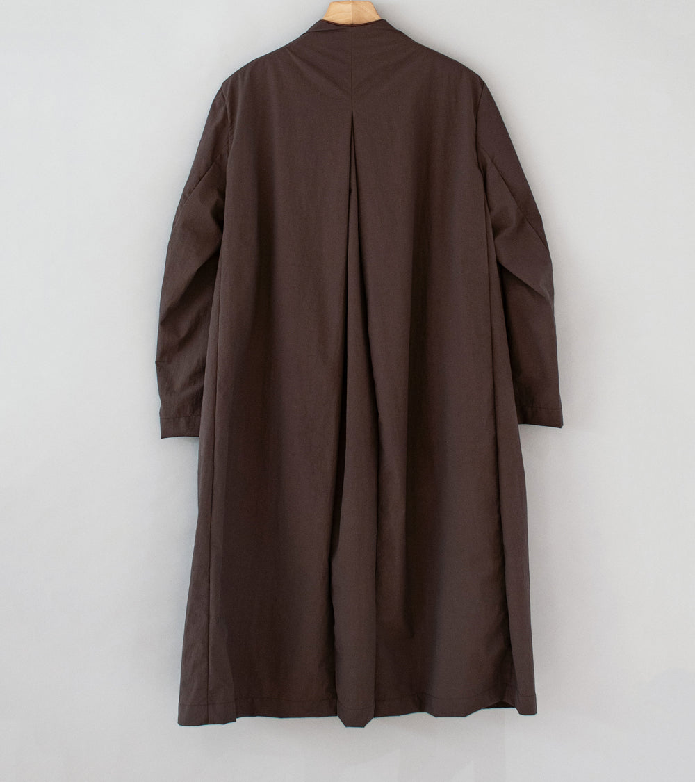 DERRICK 'Nylon Taffeta Metro Coat' (Dark Earth Nylon Taffeta)