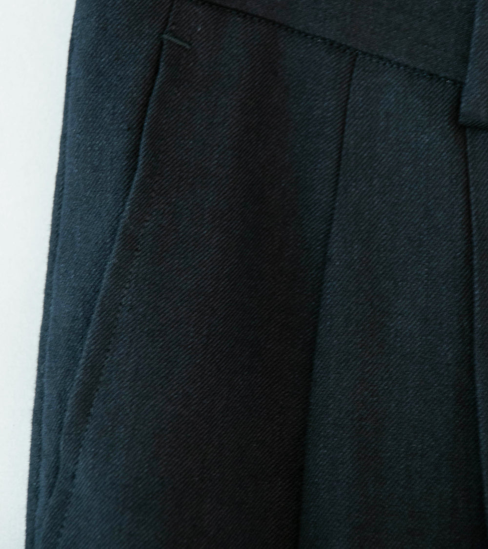 Seya 'Travel Pants' (Black Old Gabardine)