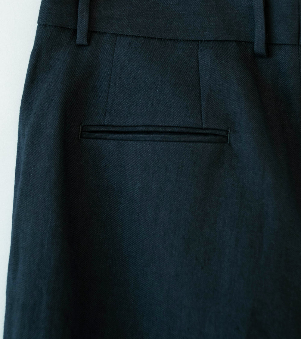 Seya 'Travel Pants' (Black Old Gabardine)