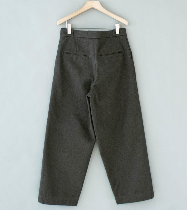 Evan Kinori 'Flat Front Pant' (Olive Heather Top Dyed Cotton Kersey)