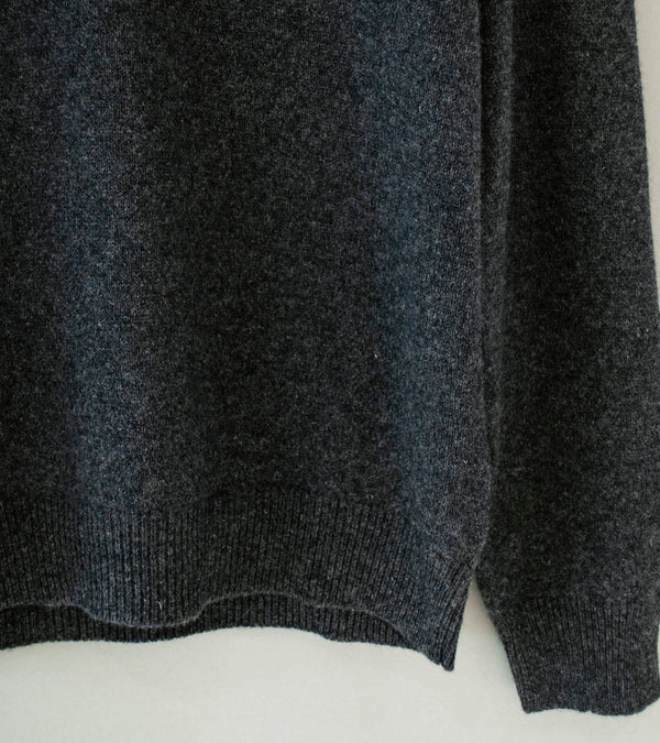 Evan Kinori 'Knit Polo' (Charcoal Light Grey Yak Wool)