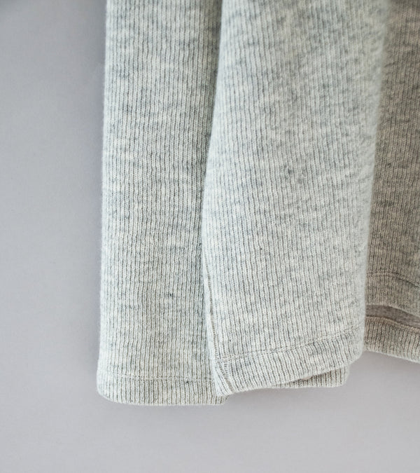 Lady White Co 'V-Neck Snap Sweater' (Oatmeal)