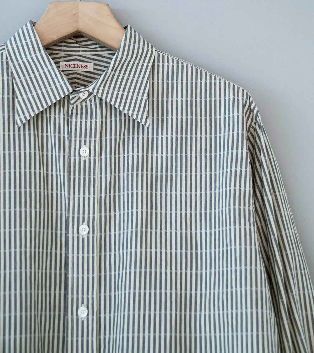 Niceness 'CLEMENT Dobby Stripe Regular Collar Dress Shirt' (Gray)