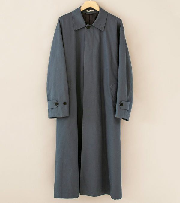 Auralee 'Washed Finx Gabardine Soutien Collar Coat' (Light Navy)