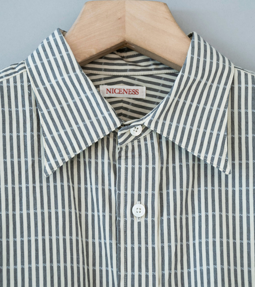 Niceness 'CLEMENT Dobby Stripe Regular Collar Dress Shirt' (Gray)