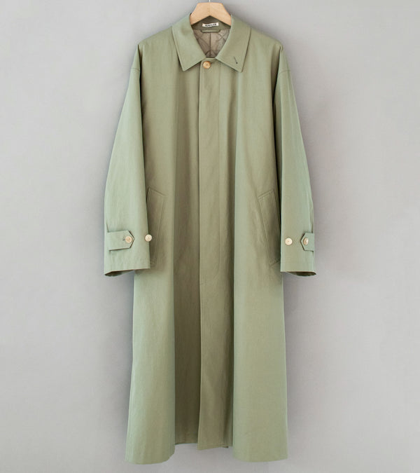 Auralee 'Washed Finx Gabardine Soutien Collar Coat' (Light Khaki)