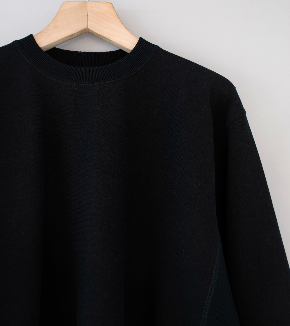 Auralee 'Smooth Soft BD Sweat P/O' (Black)