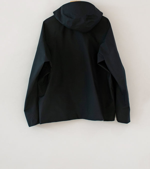 Veilance 'Diode Jacket' (Black)