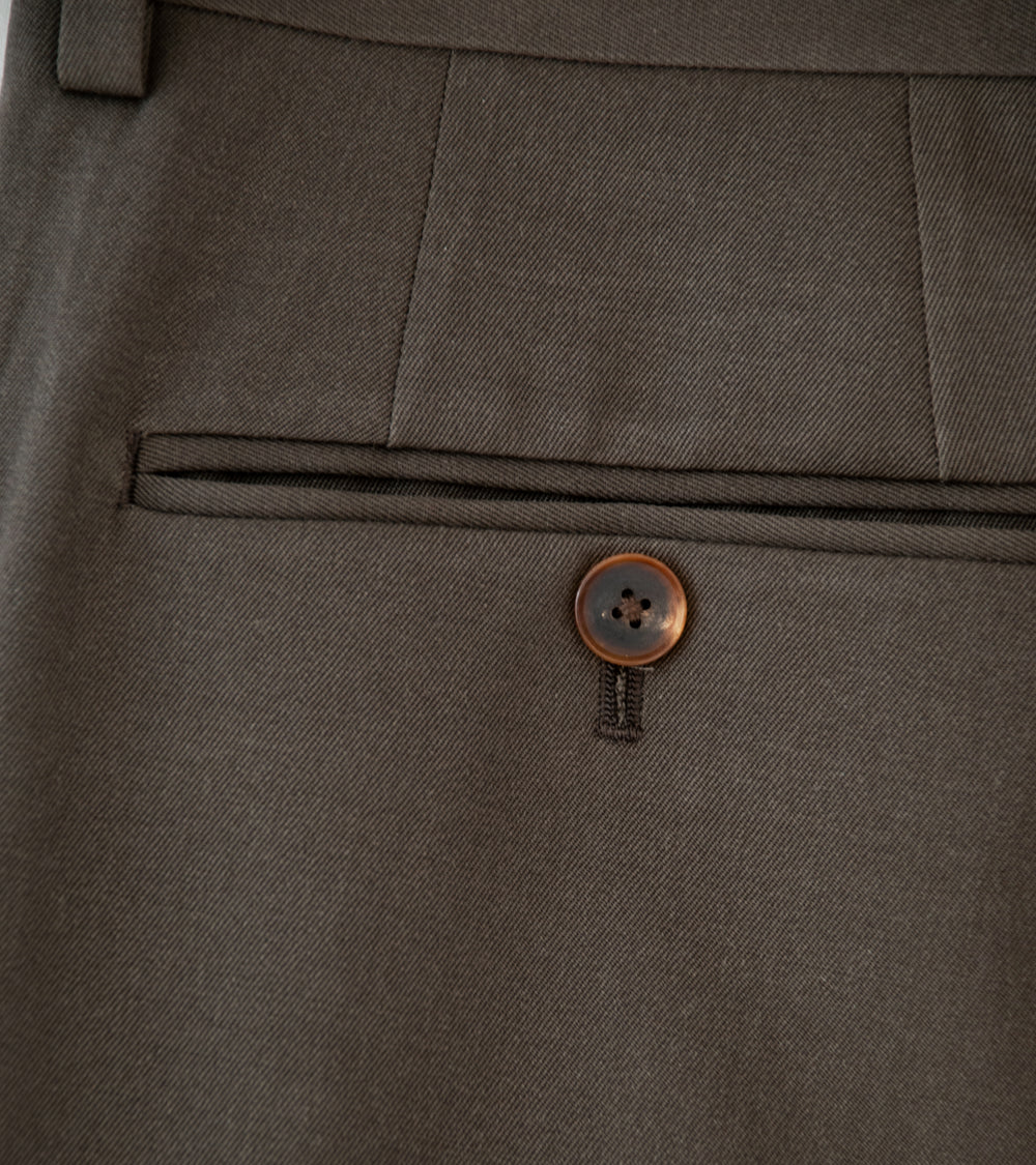 Auralee 'Light Wool Max Gabardine Slacks' (Dark Brown)