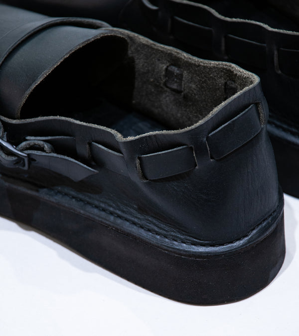 MAN-TLE 'R19 V1 Aurora Low' (Black Horween Leather)