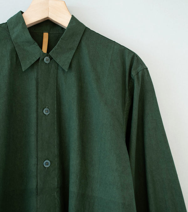 MAN-TLE 'R21 S2 Pullover Shirt' (Ivy 160)