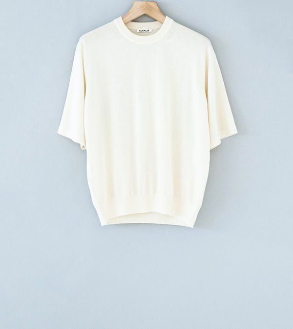 Auralee 'Hard Twist Cashmere Knit Tee' (Ivory White)