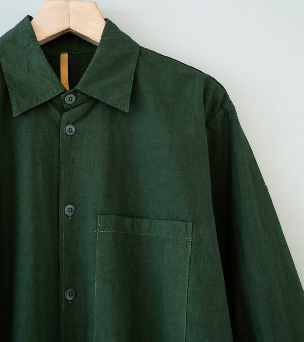 MAN-TLE 'R21 S4 OD Shirt' (Ivy 160)