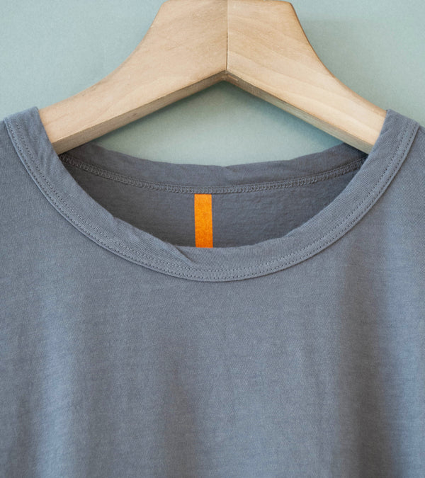 MAN-TLE 'R21 T6 L/S Binder T-Shirt' (Lead)