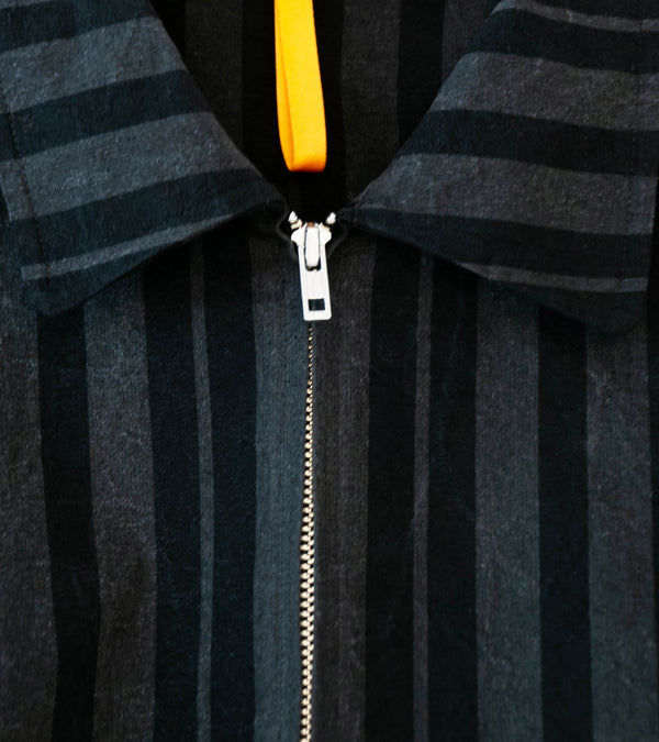 MAN-TLE 'R21 S0 Column Shirt' (Grey Theatre Wax)