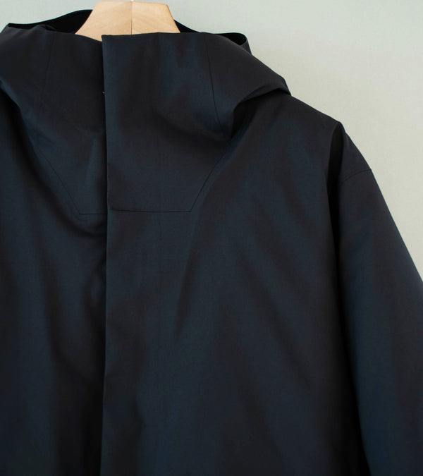 Veilance 'Sorin Down Jacket' (Black)