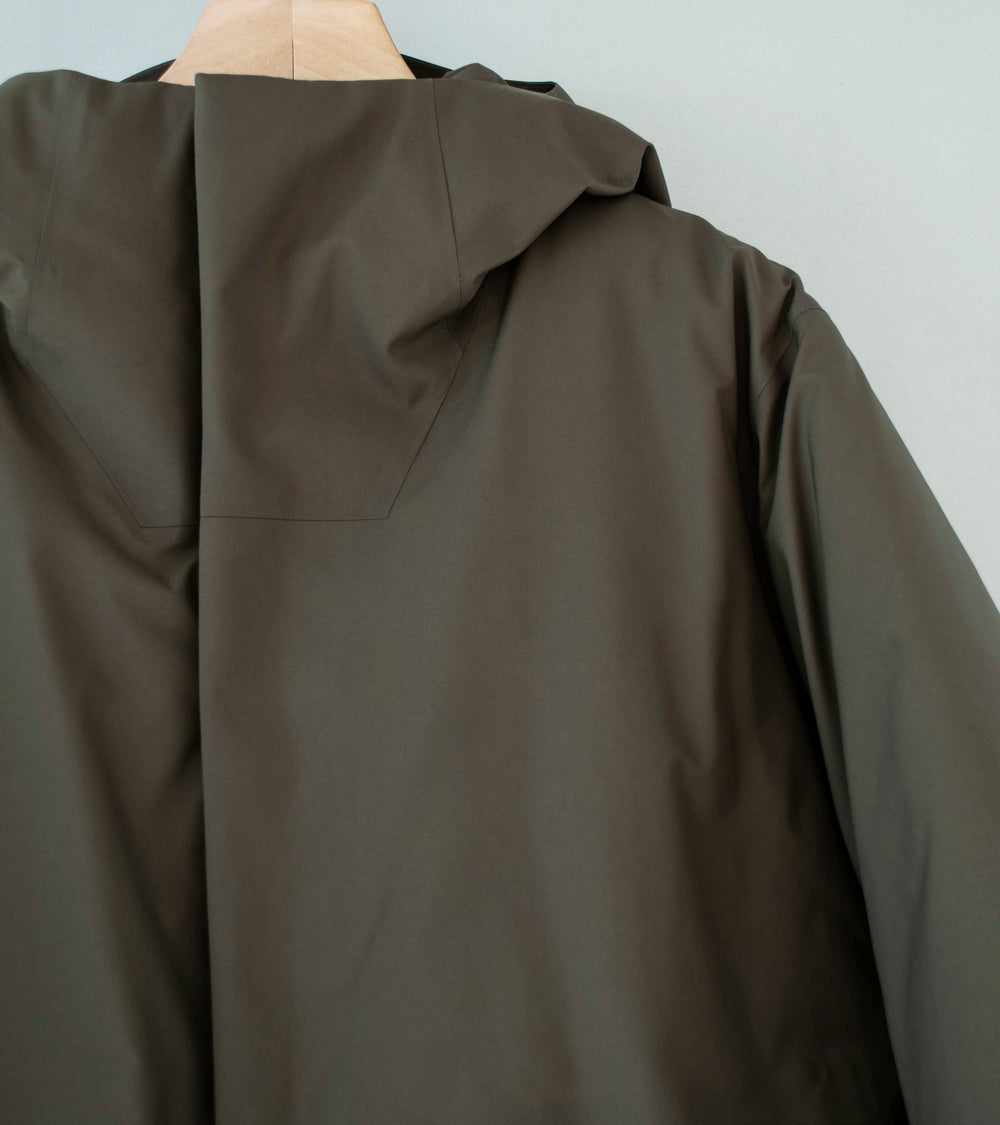 Veilance 'Sorin Down Jacket' (Sable)