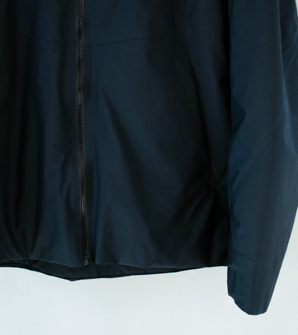 Veilance 'Diode Insulated Jacket' (Black)