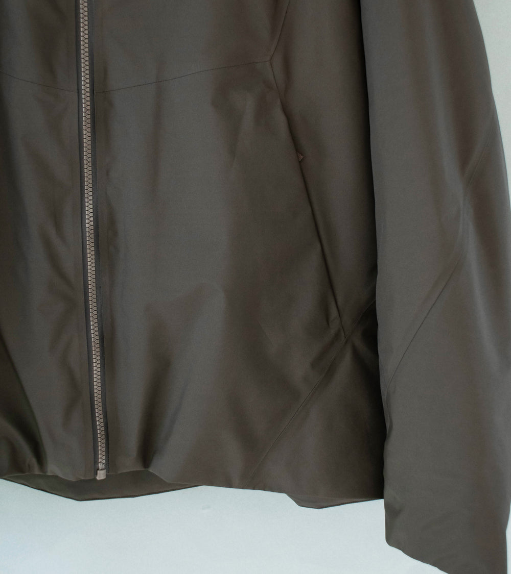 Veilance 'Diode Insulated Jacket' (Sable)