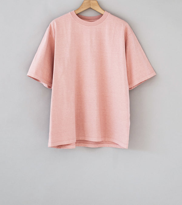 MAN-TLE 'R18 T4 Big T-Shirt' (Rose)