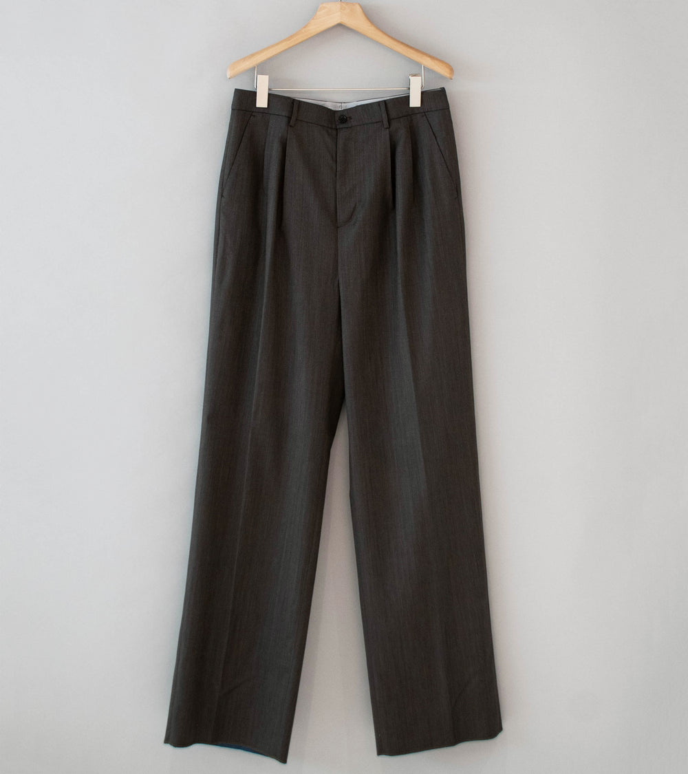 Gajiroc 'Wool Silk Two Pleated Trousers' (Taupe)