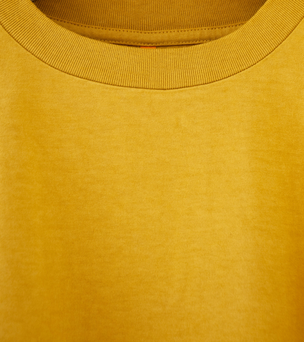 MAN-TLE 'R18 T4 Big T-Shirt' (Gold)