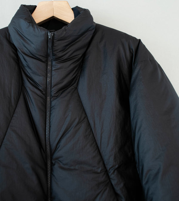 Veilance 'Conduit Down Jacket' (Black)