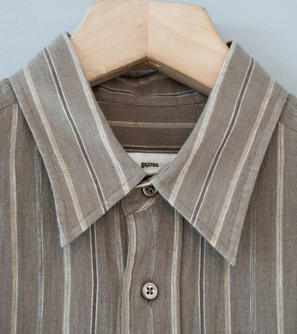 Gajiroc 'Cotton Linen Regular Collar Shirt' (Brown)