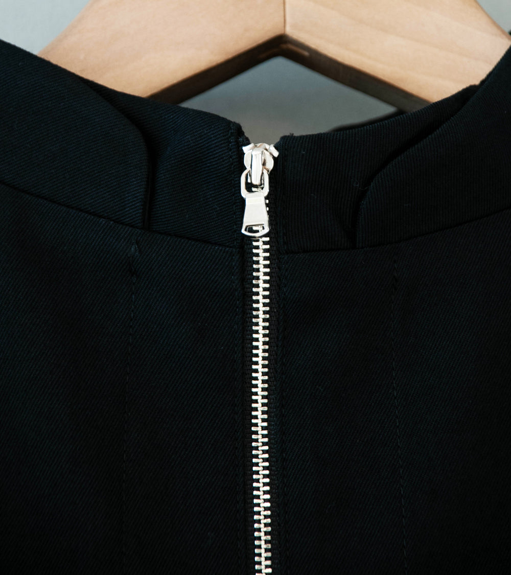 Greg Laboratory 'Adaptable Standard Pullover Shirt' (Black)