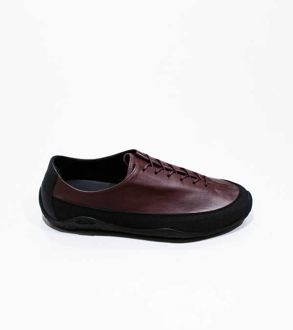 Tarvas 'Wanderer Shoe' (Plum)