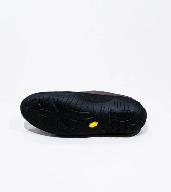 Tarvas 'Wanderer Shoe' (Plum)