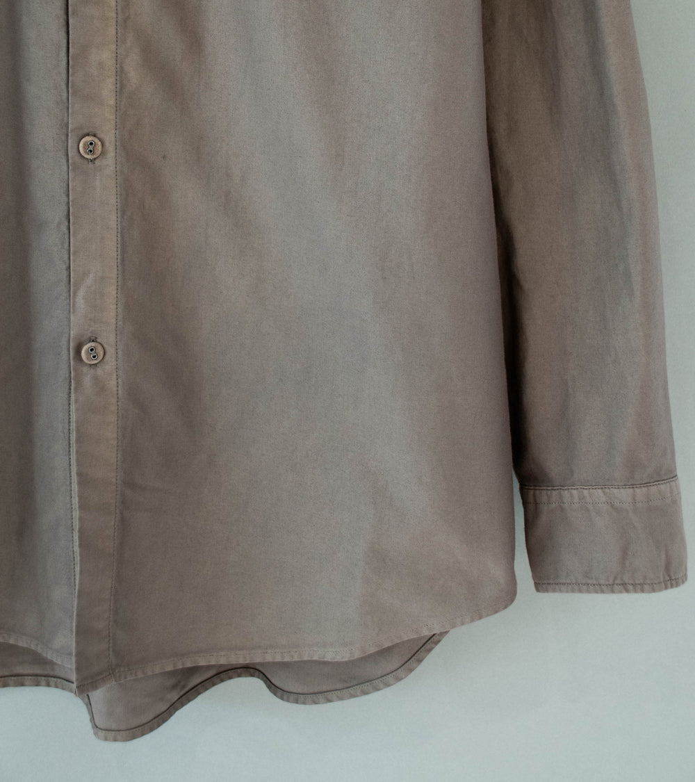 Arpenteur 'Doris Shirt' (Warm Grey Light Moleskine)