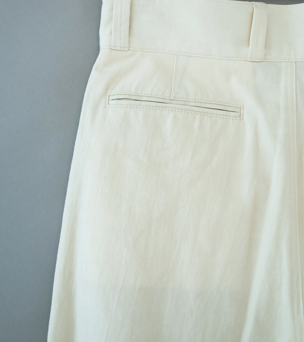 Aton 'M-47 Pants' (Off White Hard Washed Cotton)