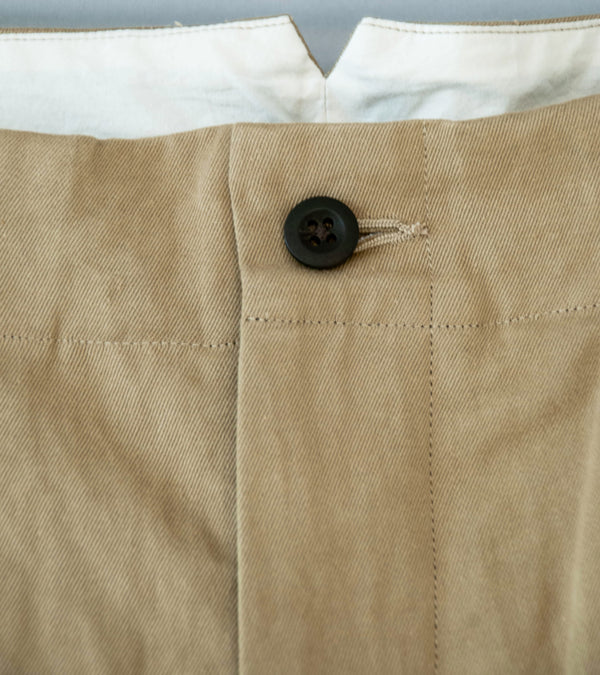 Evan Kinori 'Two Pleat Short' (Khaki Natural Gallnut Dye Cotton Washi Twill)