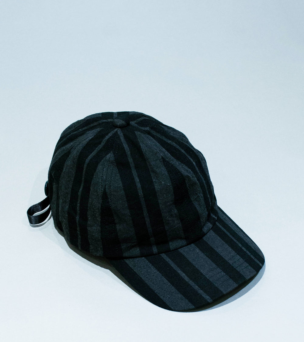 MAN-TLE 'R21 C3 Deep Cap' (Grey Theatre Wax)