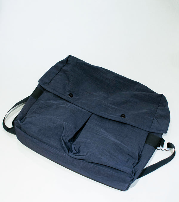 MAN-TLE 'R21 G2 Snap Messenger' (Monitor Nylon)