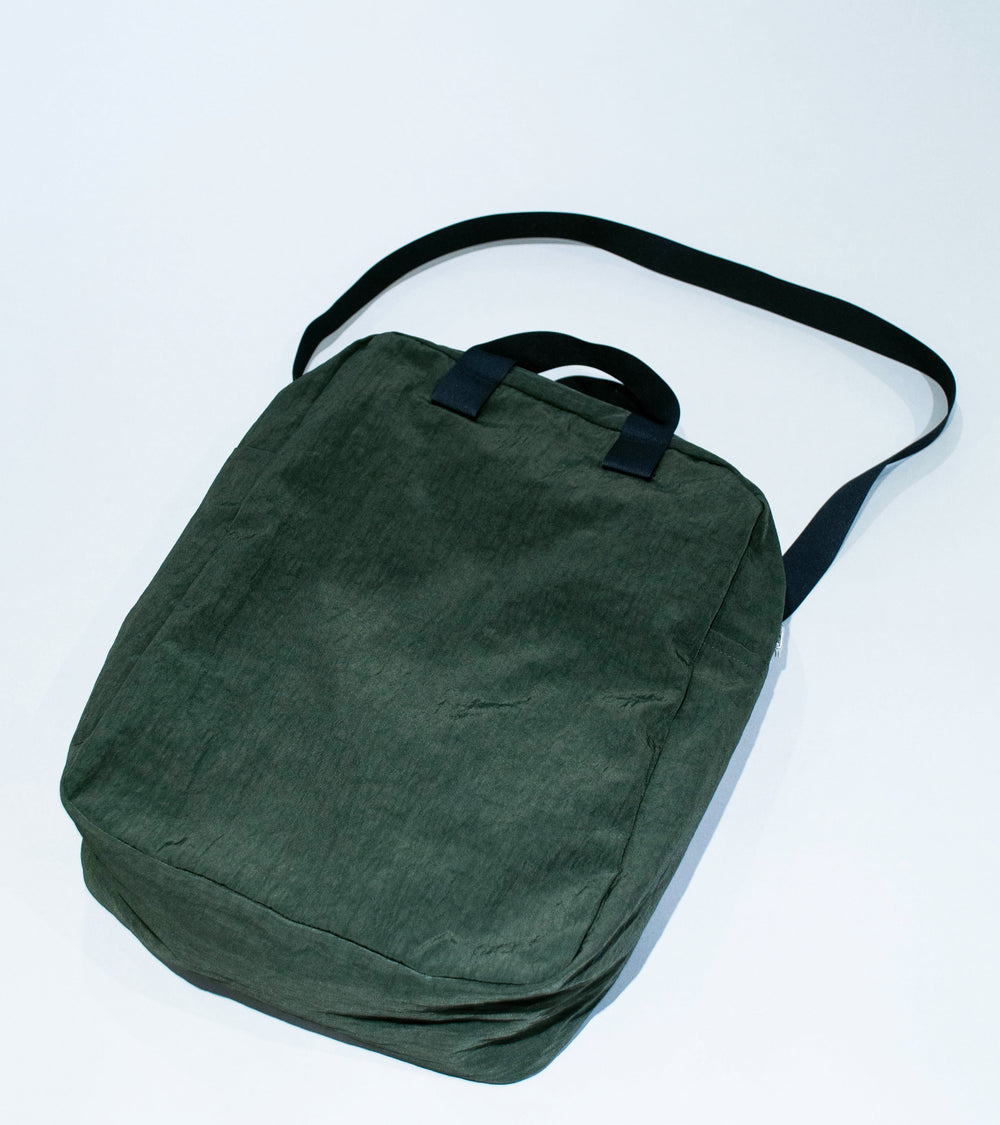 MAN-TLE 'R21 D0 Zip Tote' (Jungle Nylon)