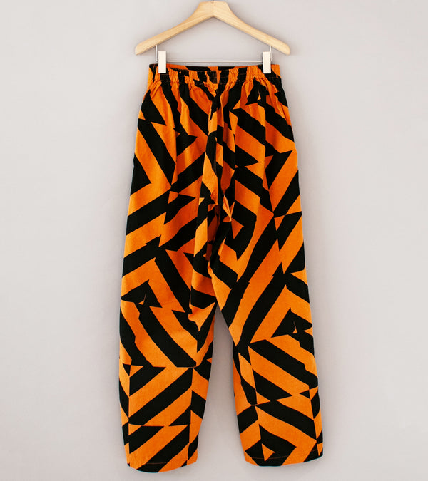 Offering 'Diamond Pant' (Orange Black)