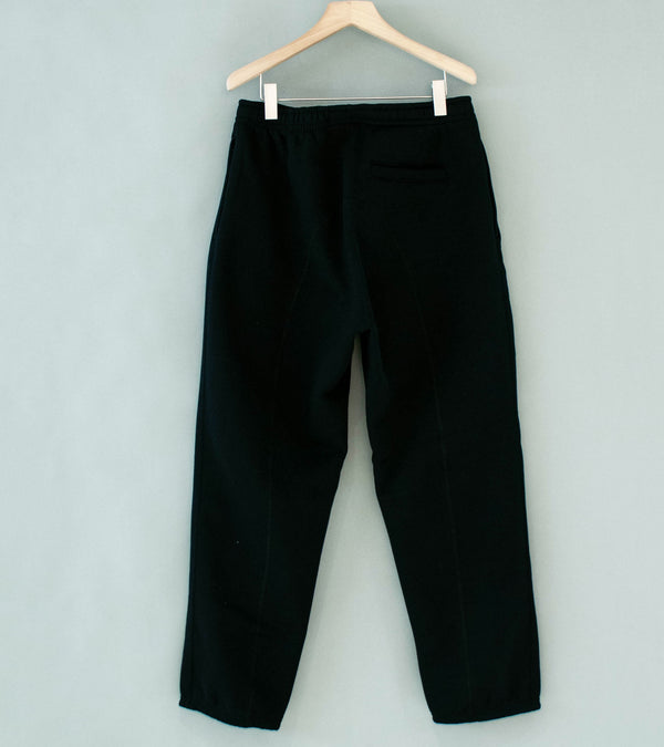 Cease 'C-Seam Sweatpant' (Black)