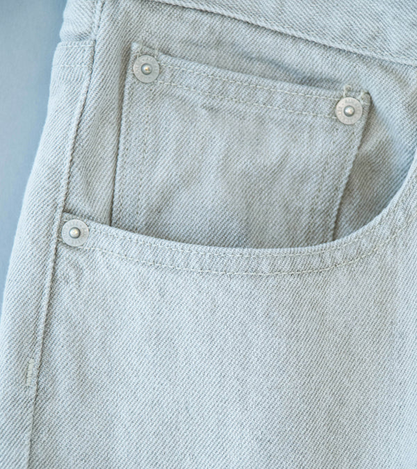 Auralee 'Faded Hard Twist Brown Denim 5P Pants' (Light Gray)